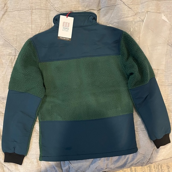 Topo Designs Green Performance Jacket - Picture 2 of 6